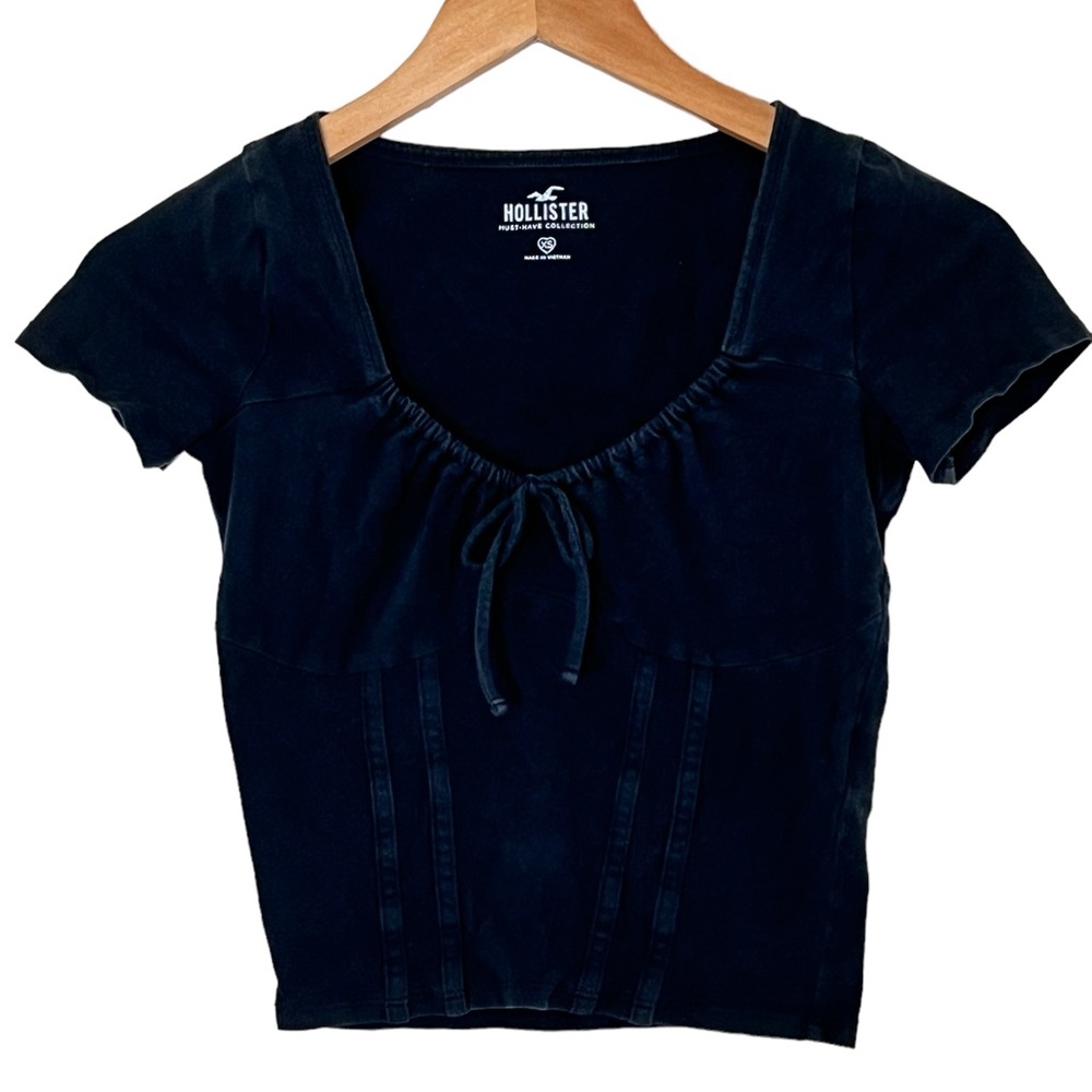 Hollister | Faded black tie front short sleeve cotton crop top size extr…